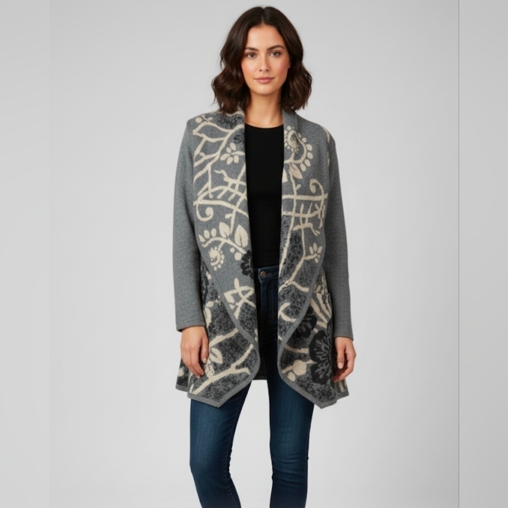Coco + Carmen Circle Knit Cardigan Jacket One Size Grey And Beige